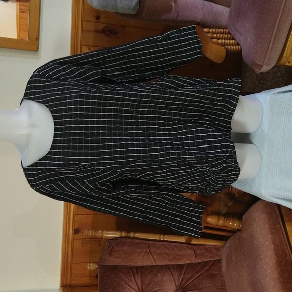 Size L check black an white loose fitting blouse - Picture 2 of 12